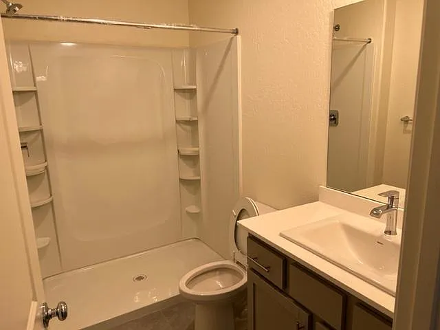 733 Jessie Dr — Photo 6
