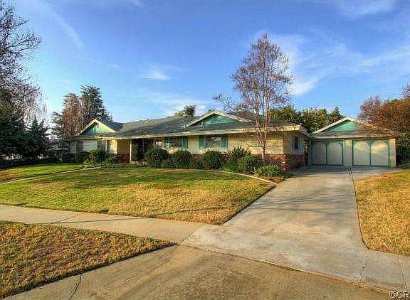3rd image of 229 Anita Ct