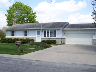 501 Maple Crest Ln, Watertown, WI, 53094