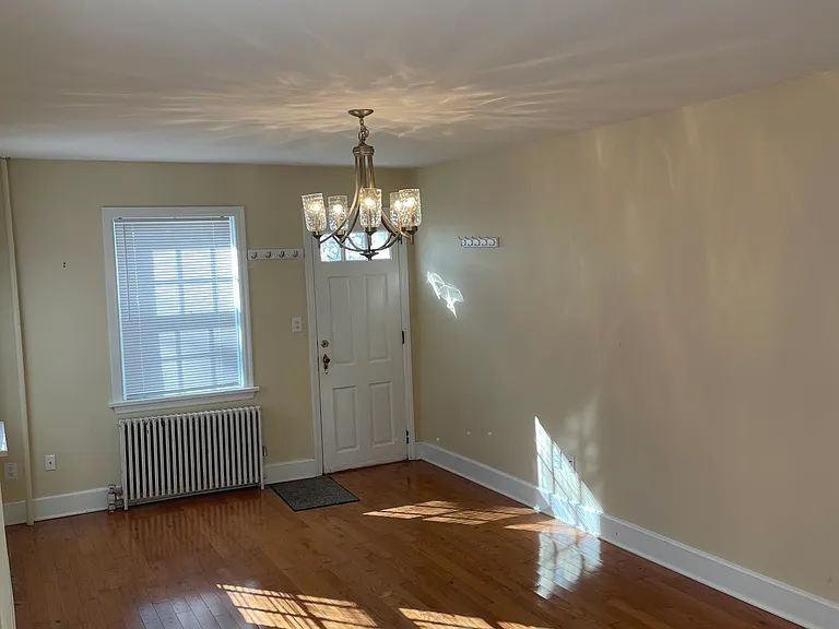 635 S Front St — Photo 26