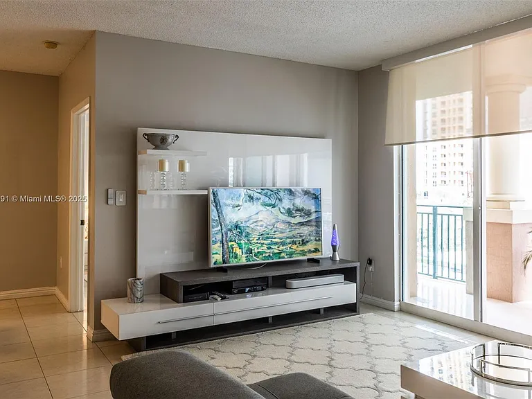 17555 E Atlantic Blvd #603 — Photo 4