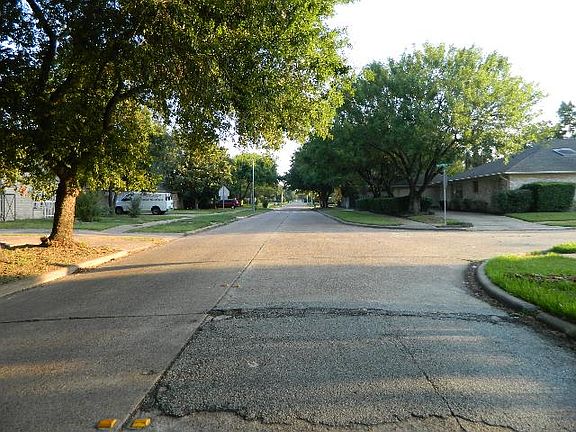 2nd image of 11018 Bob White Dr