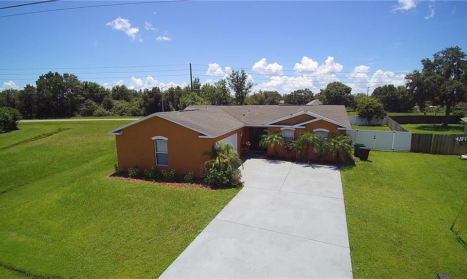 1st image of 327 Caen Ct