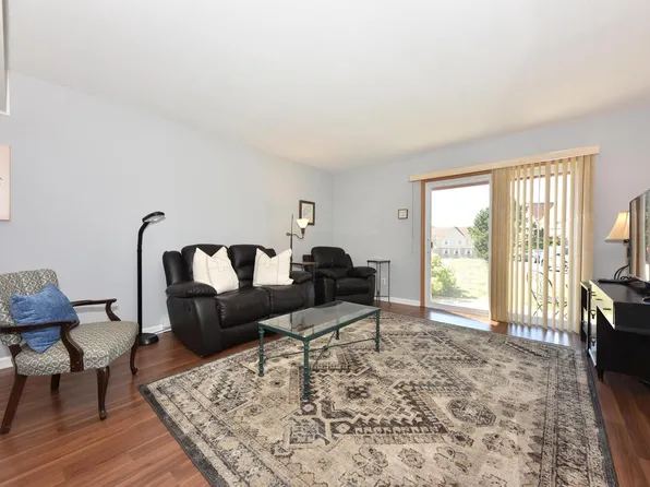10620 North Ivy COURT #19, Mequon, WI 53092