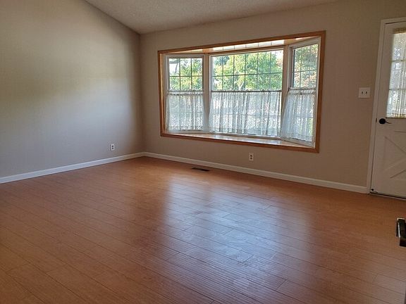 5th image of 42269 Camino Santa Barbara