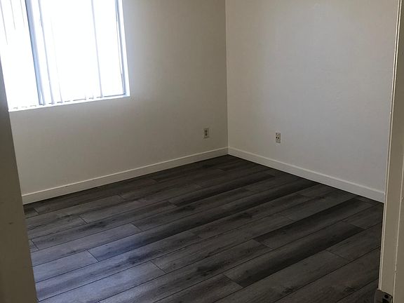 3rd image of 4143 Mississippi St APT 6