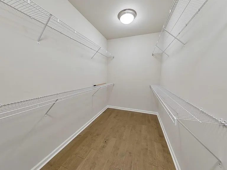 413 Bishop Ln — Photo 28