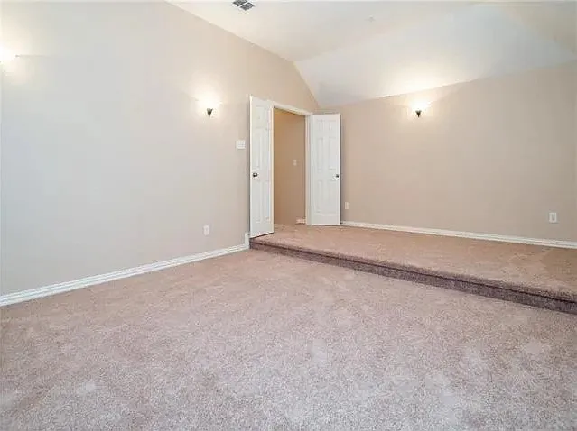 10328 Colfax Dr — Photo 12