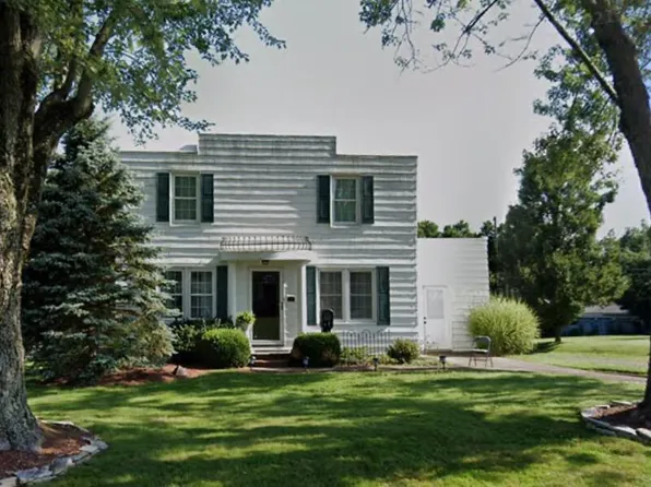 521 Eastern Ave, New Lexington, OH 43764