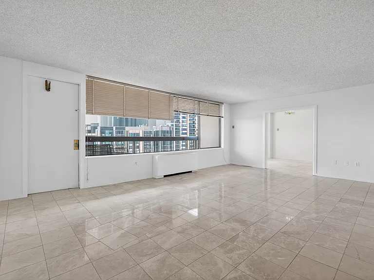 3701 S George Mason Dr — Photo 18