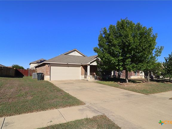 4th image of 503 W Vega Ln