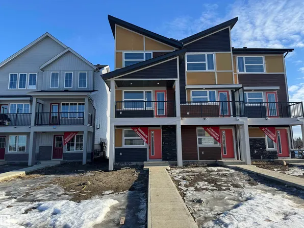 17235 4th St NW, Edmonton, AB T6T 2V4