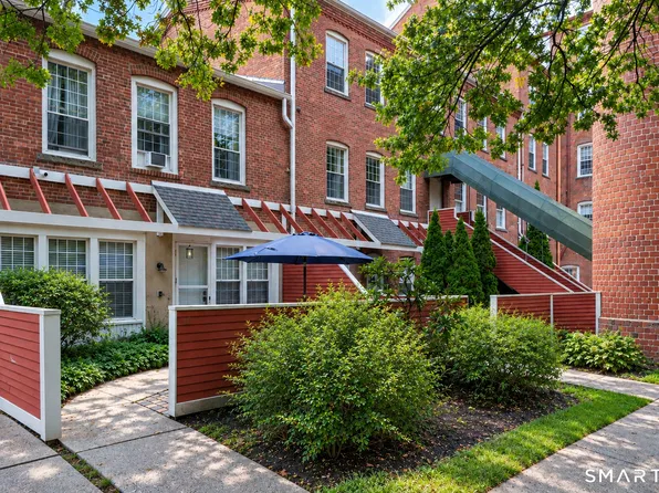 55 Oil Mill Road #26, Danbury, CT 06810