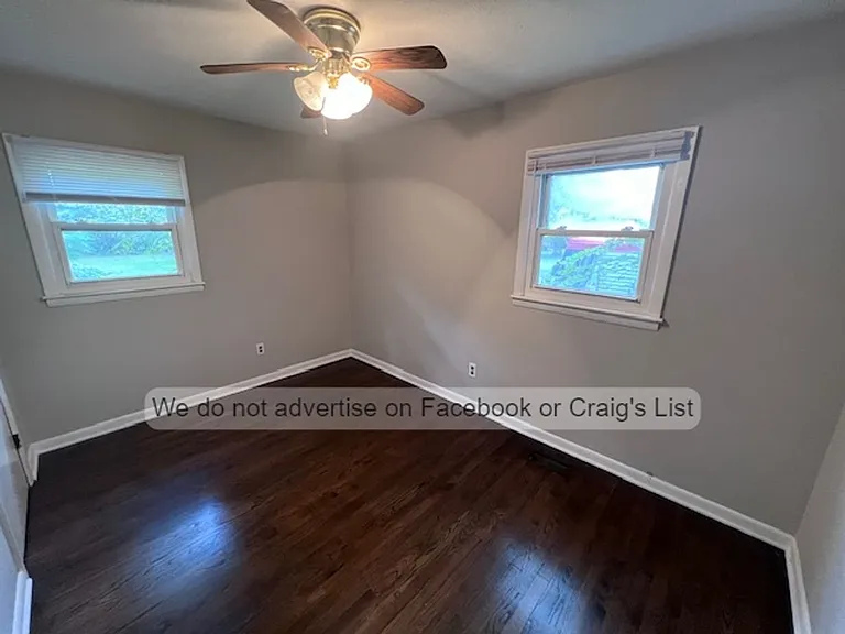 1710 Gardenia Ave — Photo 8