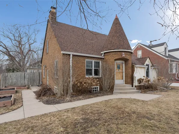 1002 38th St, Des Moines, IA 50311