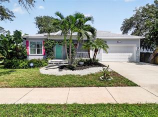 652 Kenneth Way, Tarpon Springs, FL 34689