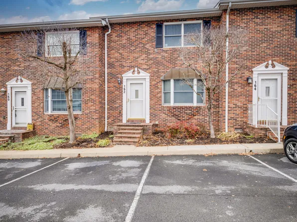 162 Tradition Pl #162, Bristol, VA 24201