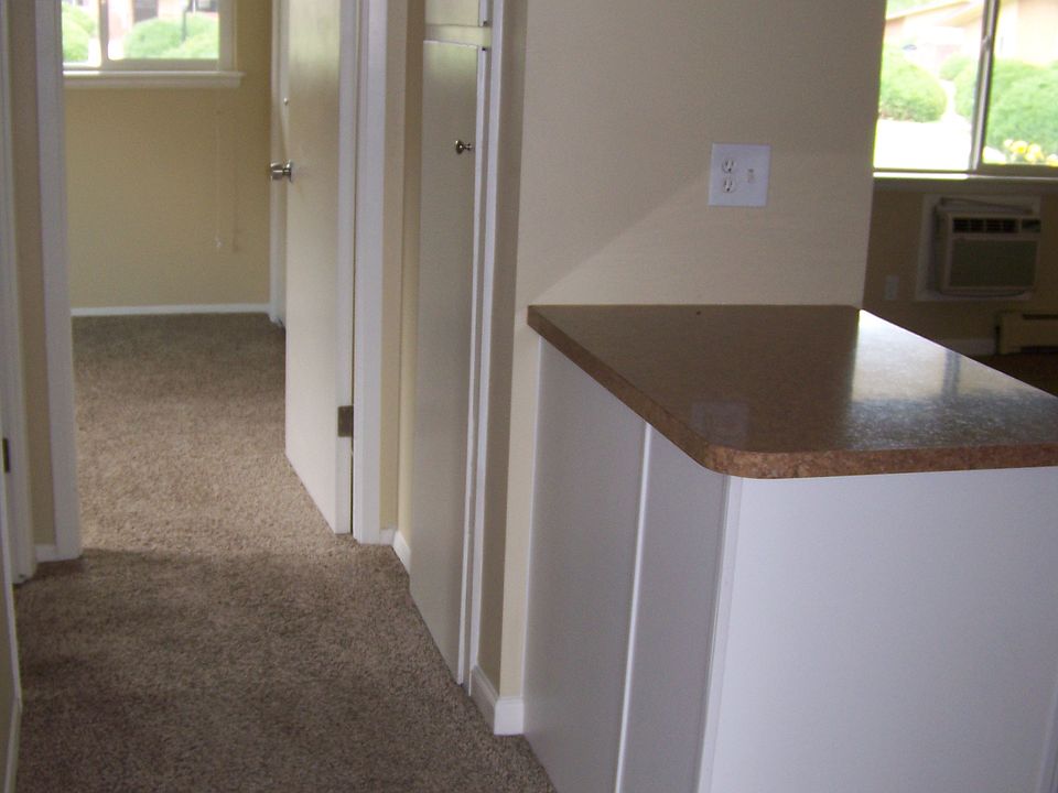Hallway into 2nd Bedroom