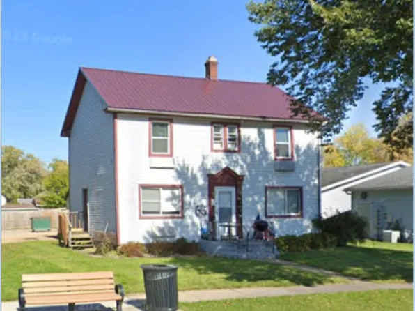 821 Broadway Ave Unit 4, Wisconsin Dells, WI 53965