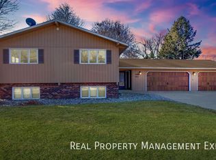 2509 S Cook Rd, Sioux Falls, SD 57105