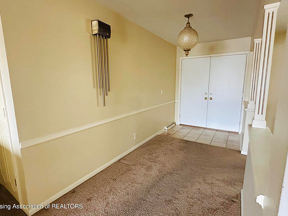 4th image of 1612 Briarwood Dr