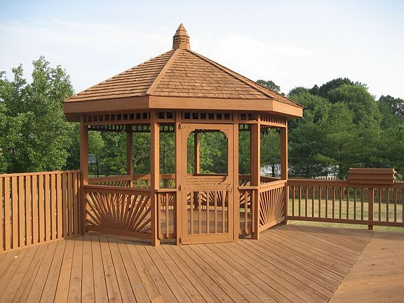 Gazebo on 900 sq ft deck