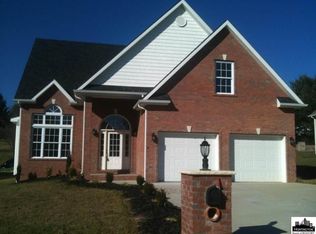 9 Bartlett St, Milton, WV 25541