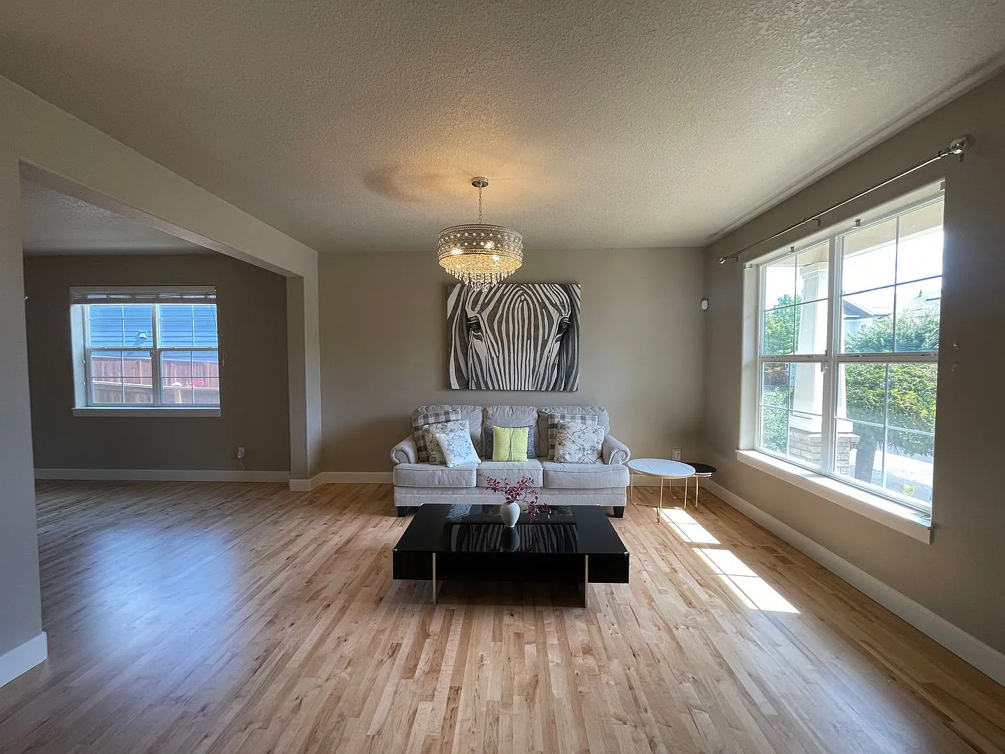 Beautiful 4 Bedroom| 2.5 Bathroom| + Office/Den!| In North Bethany's Bethany Lake Estates Communi... — Photo 4