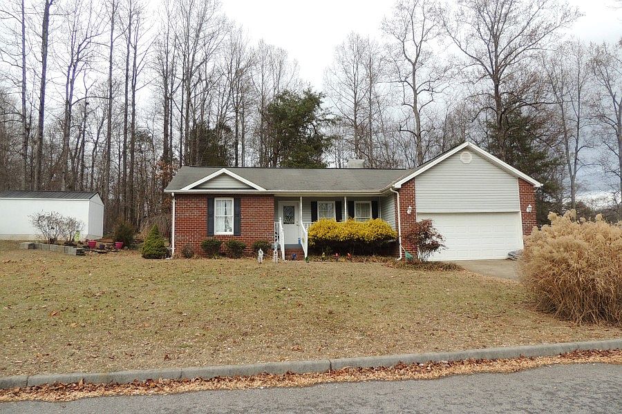 1st image of 508 Old Village Ct