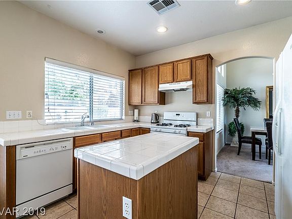 5th image of 7771 Lobella St
