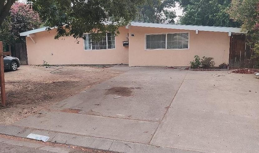 2nd image of 617 Placid Ln