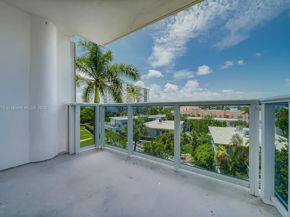 900 Bay Dr APT 303, Miami Beach, FL 33141