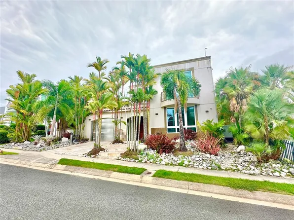 77 ALMENDRO, GUAYNABO, PR 00971