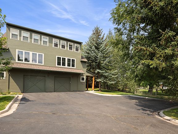 5th image of 562 Evans Ct
