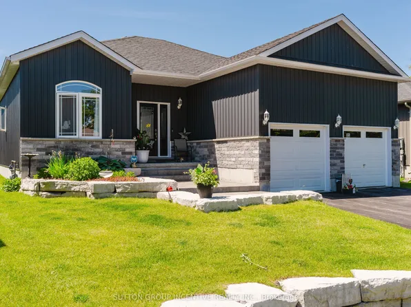 31 Bourgeois Beach Rd, Tay, ON L0K 2A0