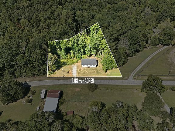 2nd image of 2421 E Silver Shoals Rd