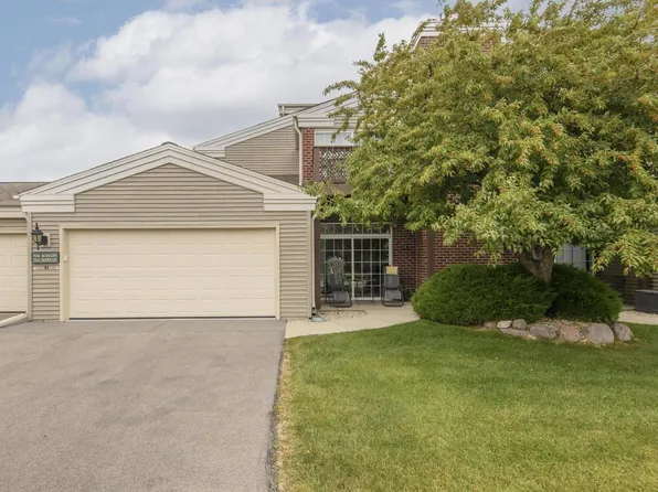 N16W26539 Tall Reeds LANE #D, Pewaukee, WI 53072