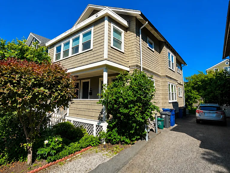 92 Alpine St #92 — Photo 17