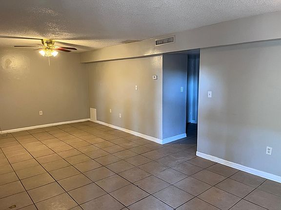 3rd image of 3719 W Ohio Ave #30