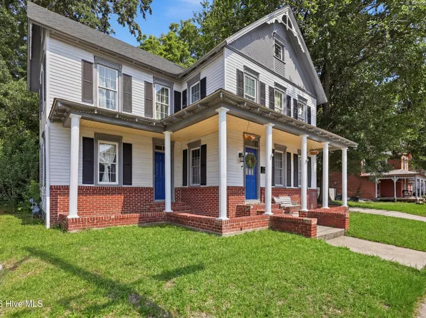 210 N Dyer Street, Elizabeth City, NC 27909