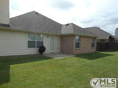 3rd image of 5307 Daywood Ln