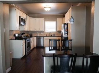 610 S Main St, Lockhart, TX 78644