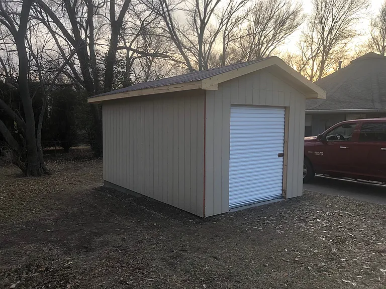2235 N Wedgewood Dr — Photo 4