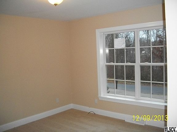 4th image of 1254 E I St