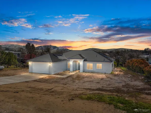 22840 Lake Dr, Tehachapi, CA 93561