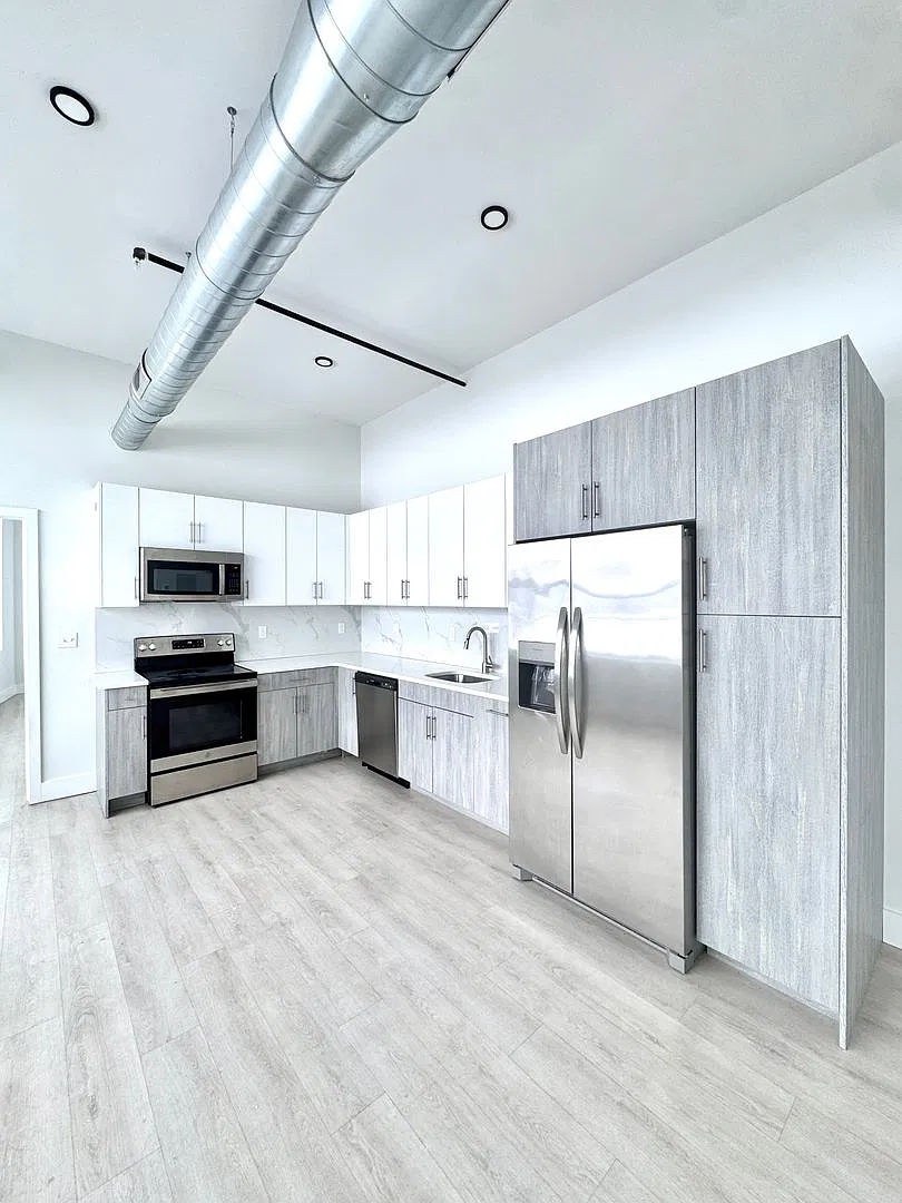 Riverfront Lofts — Photo 3