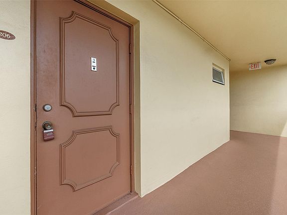3rd image of 6020 NW 64th Avenue #206