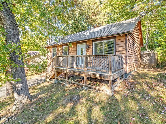 4th image of 1614 Woodpointe Dr
