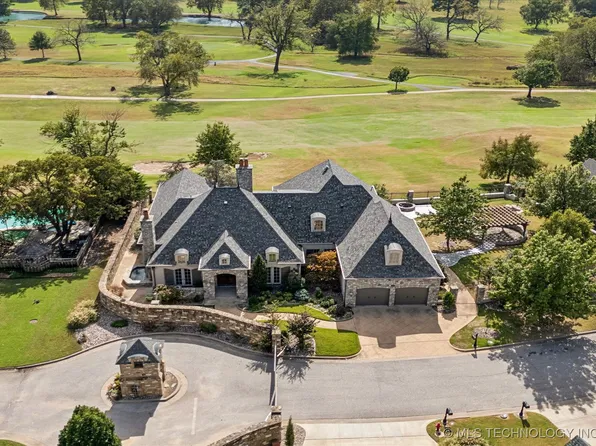 603 Fairway Dr, Broken Arrow, OK 74011