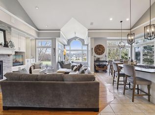 17800 Bearpath Trl, Eden Prairie, MN 55347